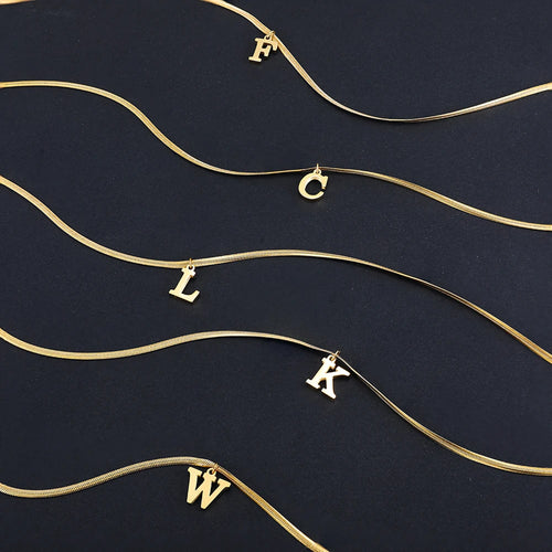 Collar Inicial Personalizado Acero Dorado | SENTIARE
