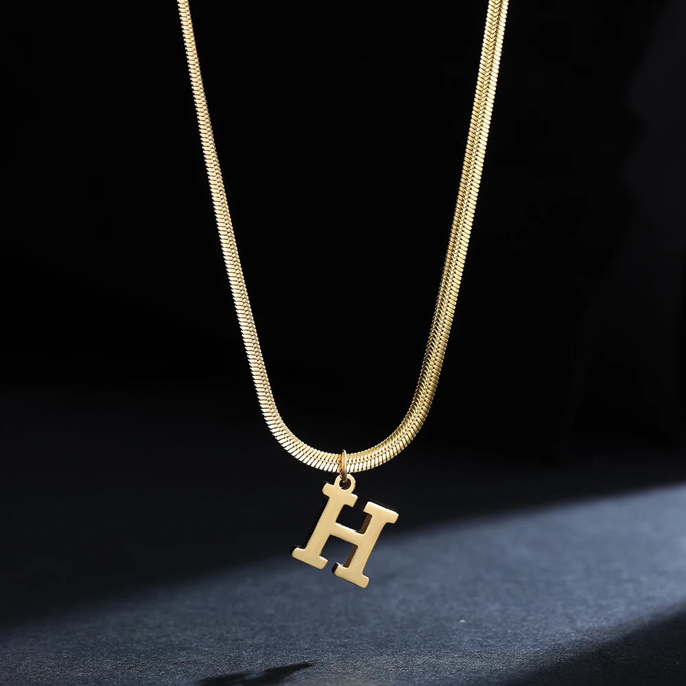 Collar Inicial Personalizado Acero Dorado | SENTIARE