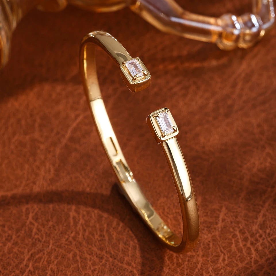 Brazalete Geométrico con Zirconia – SENTIARE