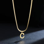 Collar Inicial Personalizado Acero Dorado | SENTIARE