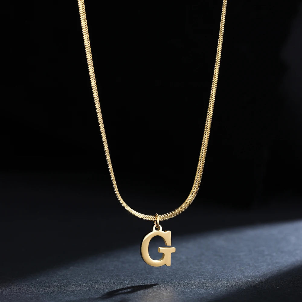 Collar Inicial Personalizado Acero Dorado | SENTIARE