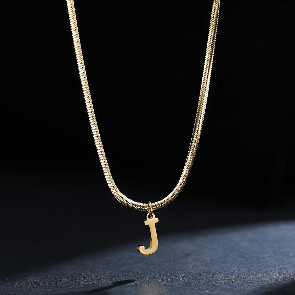 Collar Inicial Personalizado Acero Dorado | SENTIARE