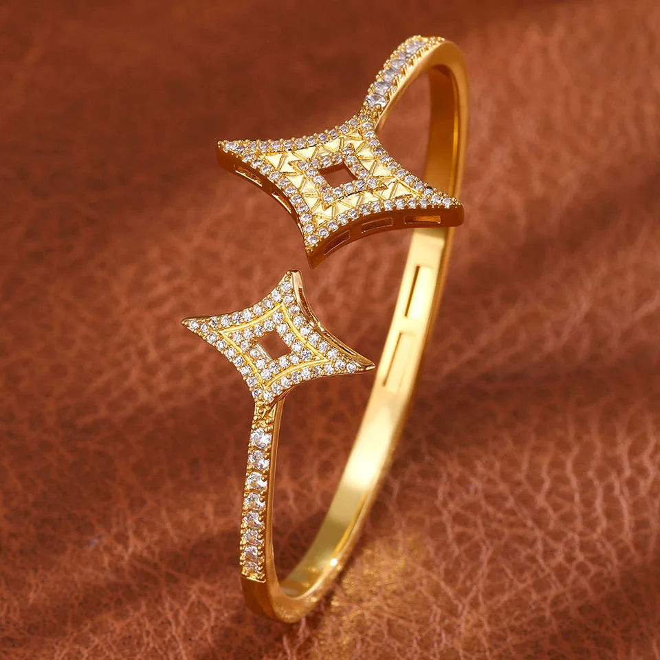 Brazalete Geométrico con Zirconia – SENTIARE