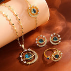 Gold Moon & Star Nature Necklace | SENTIARE