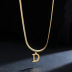 Collar Inicial Personalizado Acero Dorado | SENTIARE