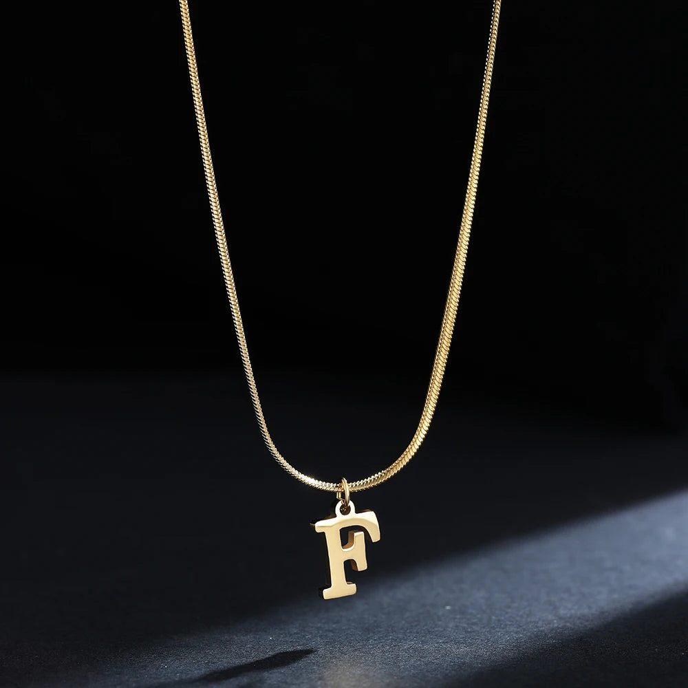 Collar Inicial Personalizado Acero Dorado | SENTIARE